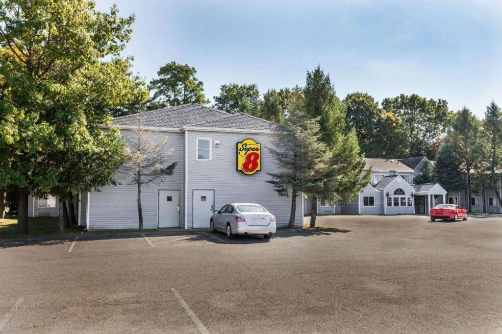 Super 8 By Wyndham Schenectady - Albany Area Hotel Екстериор снимка