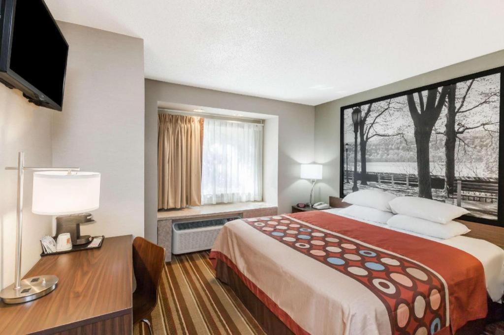 Super 8 By Wyndham Schenectady - Albany Area Hotel Екстериор снимка