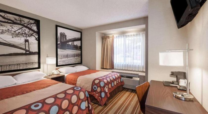 Super 8 By Wyndham Schenectady - Albany Area Hotel Екстериор снимка