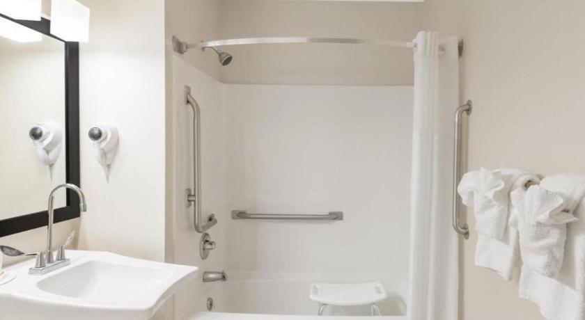 Super 8 By Wyndham Schenectady - Albany Area Hotel Екстериор снимка